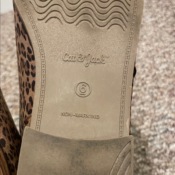 Womens Cat & Jack Leopard Print Ankle Booties - Picture 5 of 5